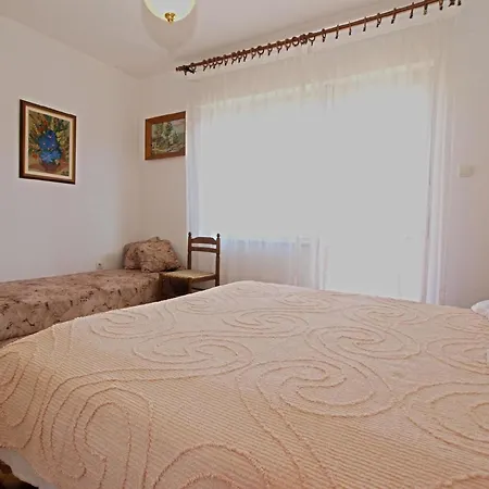 Apartment Fuer 4 Personen Ca 40 Qm In Pula, Istrien Istrische Riviera *